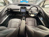 プリウス 1.8 S セーフティ プラス ETC ナビTV トヨタセーフティセンス