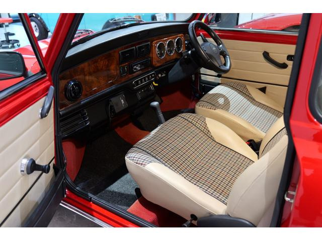 ローバー ミニ の中古車詳細 (28,000km, レッド, 神奈川県, 172万円