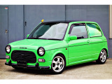 ミラをベースにジーノ仕様にカスタム!ボディーカラーは明るいグリーンとブラックの2トーン塗装です!