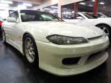 SR20DEエンジン&純正5MTミッション&専用2本出しマフラー&QUANTAMDampers&Vパッケージ専用インテリア&ETC他ライトチューン仕様車です