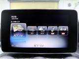 純正HDDナビを装備。フルセグTVやブルートゥースなどのAUXをはじめ、DVDやCDなど様々なメディアに対応しています。ETC2.0車載器・バックカメラ・左右独立温度調整エアコンも備えます。