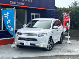 【中古車情報】三菱 アウトランダーPHEV 2.0 G ナビパッケージ 4WD 4WD/パワーバックドア/レーンキープ の中古車詳細（走行距離：4.8万km、カラー：ホワイト、販売地域：愛知県豊橋市岩屋町字岩屋下）