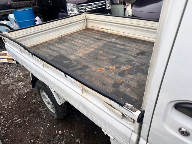 ミニキャブ　エアコン付き　車検あり 三菱 ミニキャブトラック 4ナンバー 軽キャンピングカー エアコンの