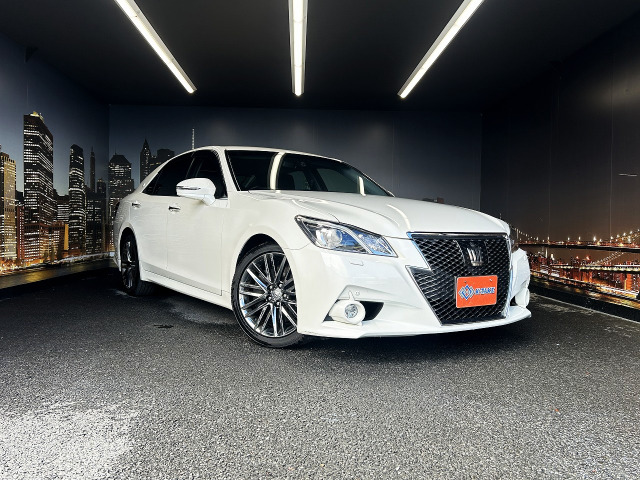 クラウンアスリート3.5 G禁煙車 黒本革 メーカーナビ バックカメ
