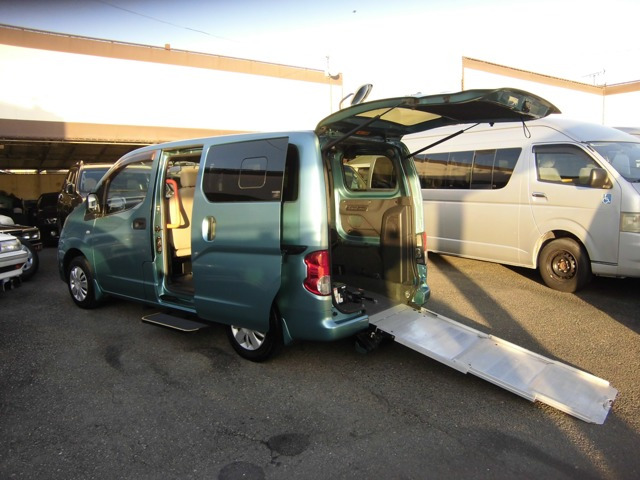 NV200バネット1.6 チェアキャブ 車いす2名仕様電動ウィンチ ストレチャー積載OK