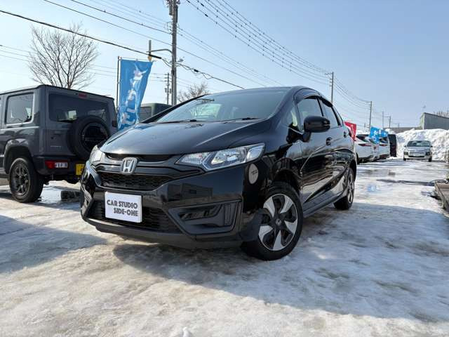ホンダ フィット 1.5 ハイブリッド Fパッケージ コンフォート
