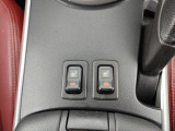【全国納車OK】 現車をご覧になれないお客様でも、安心してお車をご購入いただける環境を整えております。 色々な角度から撮影したたくさんの画像など豊富な資料送りいたしております。
