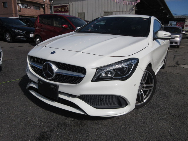 CLAシューティングブレークCLA180 AMGスタイル二年車検整備付き支払総額138万円