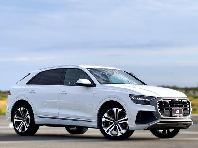 Q855 TFSI クワトロ デビューパッケージ Sライン 4WDコンフォートアシスタンスPKG