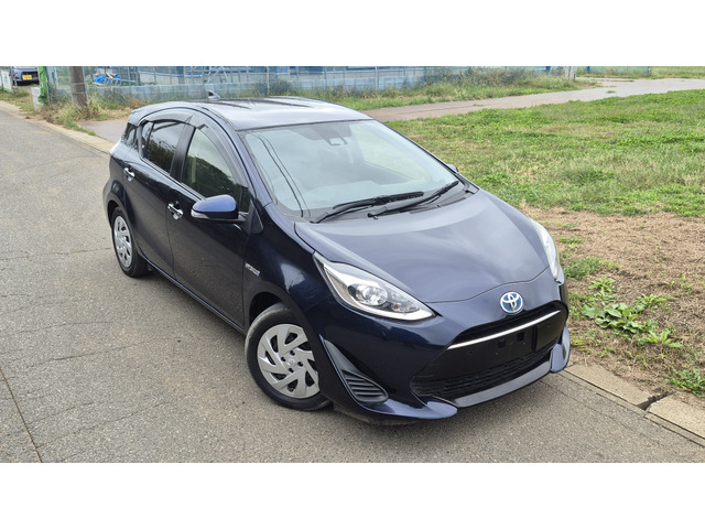 アクア 1.5 S スタイルブラック