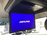 アルパインフリップダウンモニター!