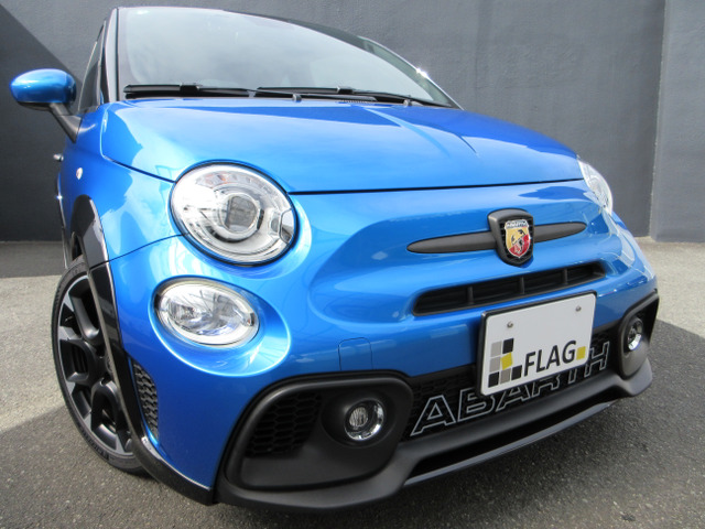 アバルト695トリビュート 131 ラリー左ハンドル100台限定車 禁煙車