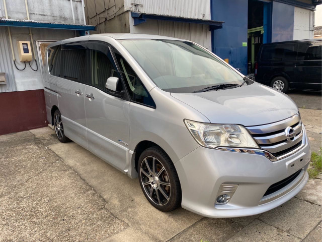 セレナ2.0 ハイウェイスター G S-HYBRIDETC