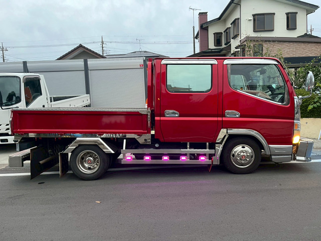 三菱ふそう キャンター デコトラ仕様Wキャブ積載1.25t の中古車詳細