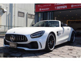軽量モデルの為 車両重量は1740kg です。