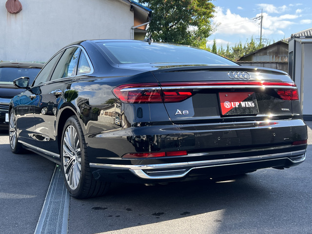 アウディ A8 55 TFSI クワトロ 4WD の中古車詳細 (54,000km, ブラック