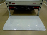 垂直パワーゲート 600kg 極東開発/V601C-4MKT2 長:87cm/有効長:74cm 幅:157cm 左右リア支柱PGスイッチ