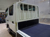 荷台内寸:209&times;161&times;38 三方開 垂直パワーゲート 600kg 極東開発/V601C-4MKT2 長:87cm/有効長:74cm 幅:157cm 左右リア支柱PGスイッチ