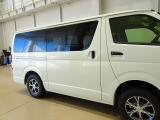 ハイエースバン DX GL-P 1t 4WD 3/6人乗り 5ドア 未使用車