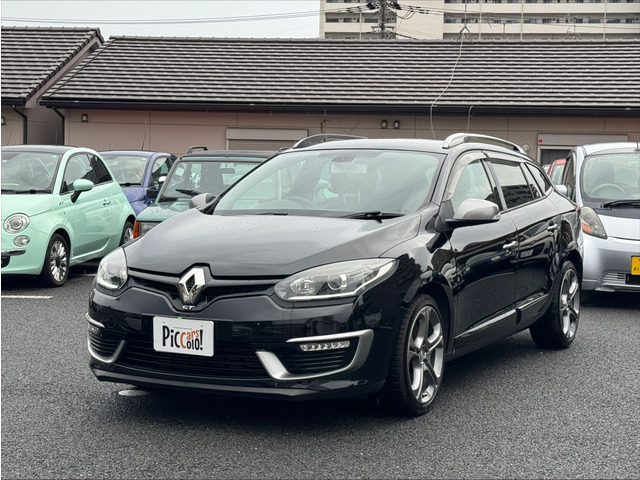 メガーヌエステートGT 220