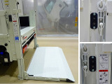 垂直パワーゲート 600kg 極東開発/V601C-4MKT2 長:87cm/有効長:74cm 幅:157cm 左右リア支柱PGスイッチ