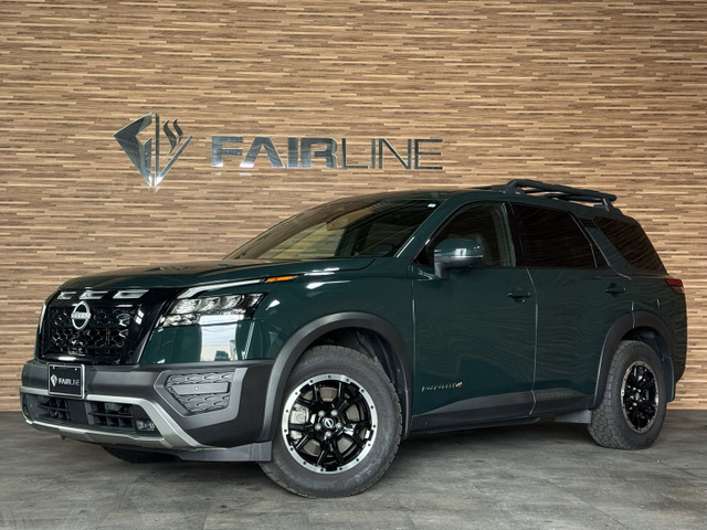 パスファインダー  ロッククリーク 4WD 新車並行1オーナ