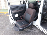 ルーミー 1.0 X ウェルキャブ 助手席リフトアップシート Aタイプ 
