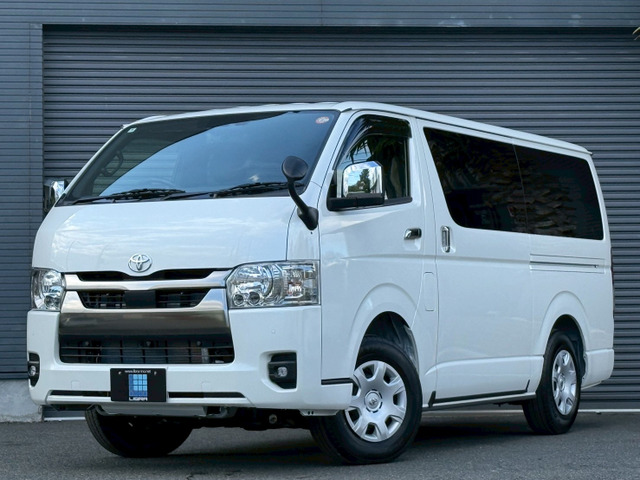 ハイエースバン2.8 スーパーGL ダークプライム S ロング ディーゼル 4WD未使用車