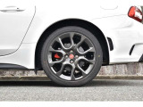 【高品質車のみの取扱い】状態が良くないおクルマは在庫として販売致しません。在庫車は全て厳選された高品質なおクルマです。仕入れからとことん拘っておりますのでご安心の上、ご検討下さいませ。