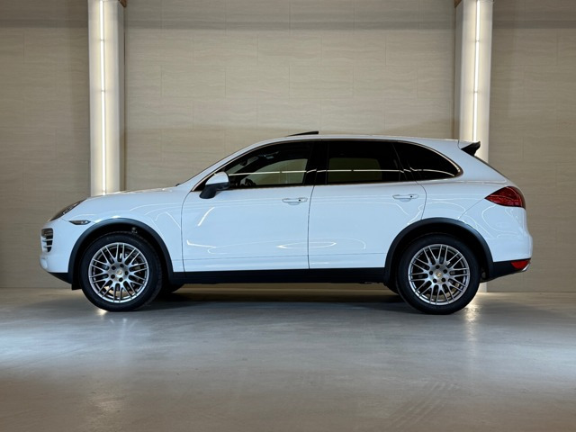 カイエン3.6 ティプトロニックS 4WDPC整備記録簿3ページ 右H禁煙 SR