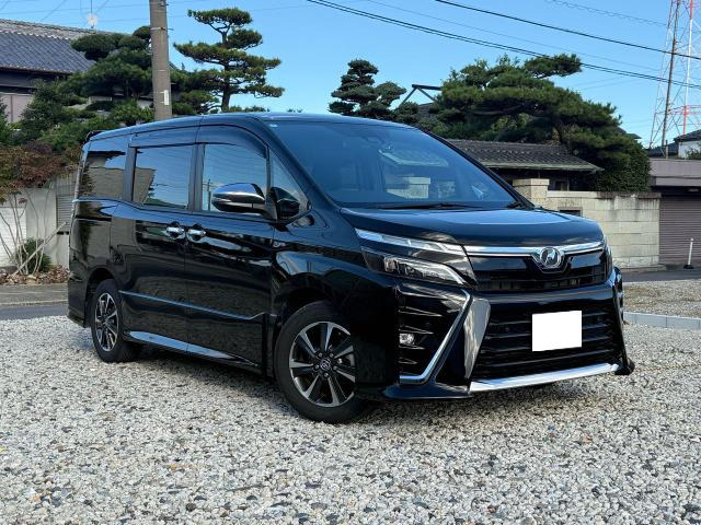 ヴォクシー2.0 ZS 煌II純正10インチナビ、純正後席TV付