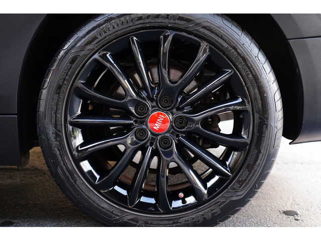 BMW MINI ミニクラブマン