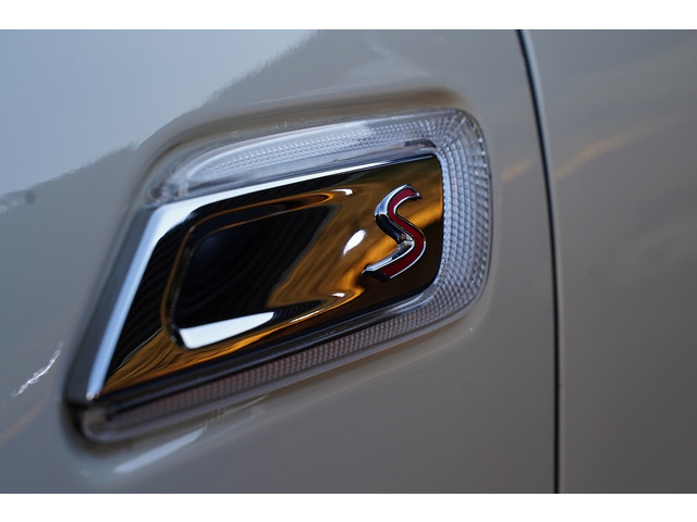 BMW MINI ミニクラブマン