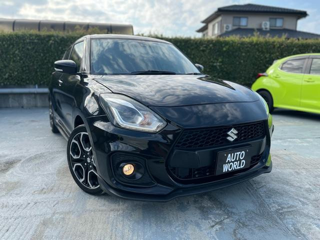 スイフト6速マニアル LEDヘッドライト クルーズコントロール ナビ