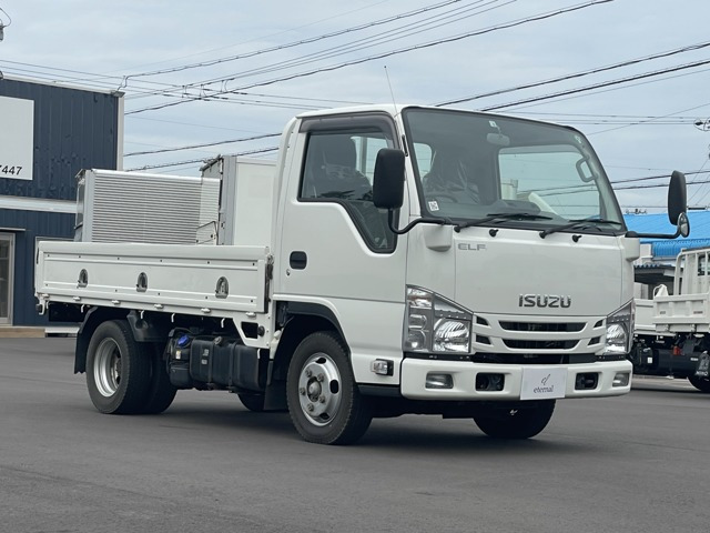 エルフ  型式2RG-NHR88A  平ボデー