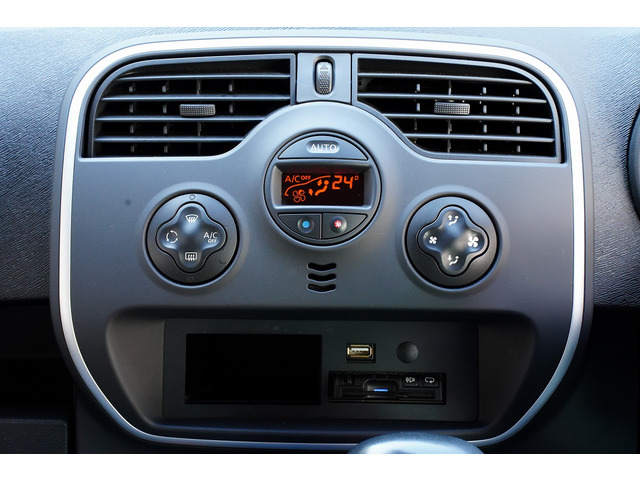 ルノー カングー