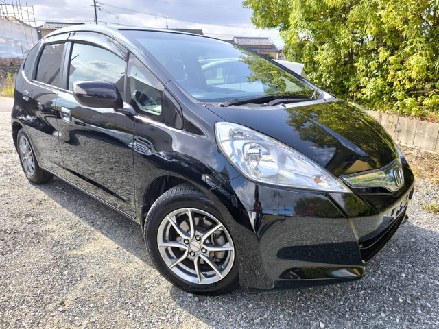 フィットハイブリッド1.3 スマートセレクション