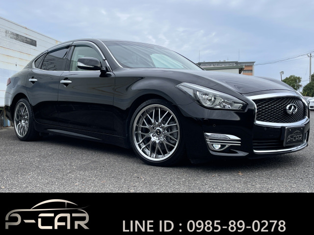 フーガ2.5 250VIP全周囲カメラ☆黒革シート☆ナビ地デジ