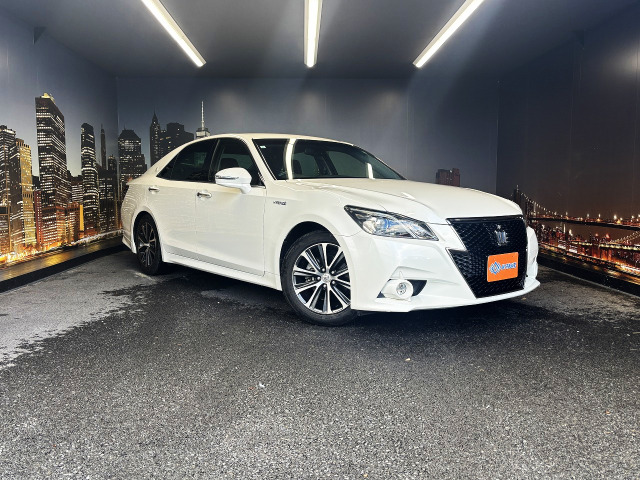 クラウンアスリートハイブリッド 2.5 S ブラックスタイルテラロッサ本革