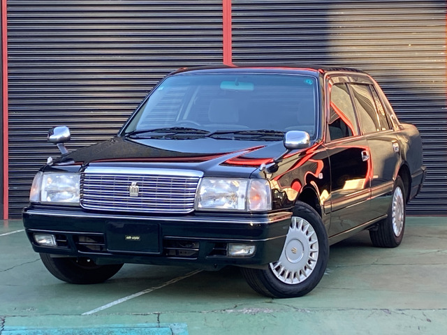 クラウンセダン2.0 スーパーデラックス マイルドハイブリッド69