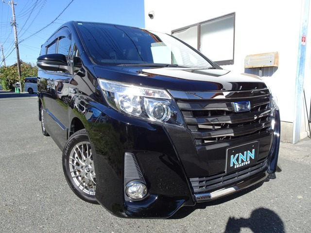 ノア1.8 ハイブリッド Si W×Bトヨタセーフティセンス 両側電動スライド