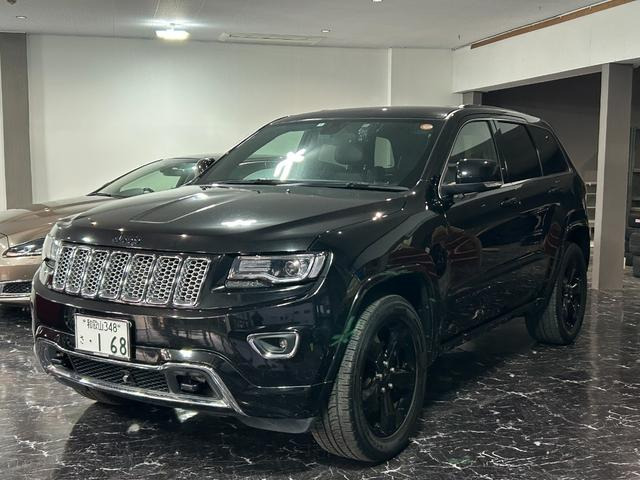 グランドチェロキーアルティテュード 4WDエアサス ハーフレザーシート Pシート