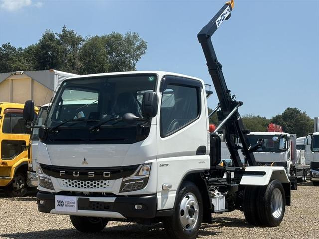 キャンター アームロール 未使用 5MT 150ps 積載3t