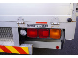 中古車に保証を付ける事は自信のある車両を仕入れ販売する事、 粗悪なエンジン・ミッションの車両を販売しない事、 整備点検をしっかりする事です。 当店とお客様の信用!