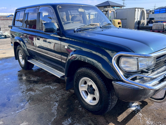 トヨタ トヨタ 80ランクル 80系 VX LTD アクティブバケーション HDJ81V リアゲート 下側 レバー欠品 錆び・凹み有り ★大型・個人宅配送不可★ ランドクルーザー80 4.2 VXリミテッド ディーゼル 4WD