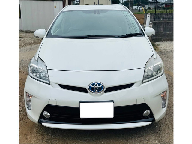 プリウス 1.8 G 内装白、運転席電動シート