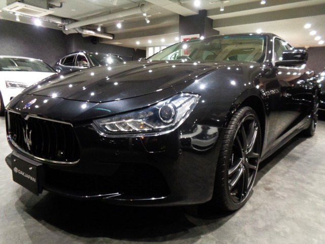 ギブリS3.0V6ツインターボエンジン8速ATパ