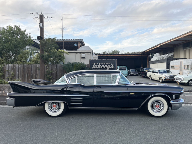 キャデラック デビル の中古車詳細 (117,762km, ブラック, 静岡県