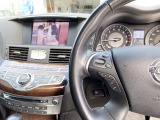 車両を実際にご覧頂きながらお話しさせて頂ければ更に、詳しくご説明させて頂きます。WEBでご来店予約を頂ければご来店後スムーズにご案内させて頂けますので是非オンライン予約お待ちしております。