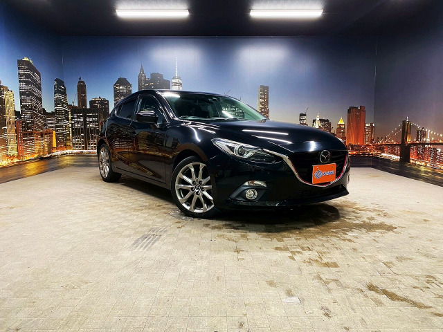 アクセラスポーツ2.2 XD6速MT サンルーフ 本黒革バックカメラ